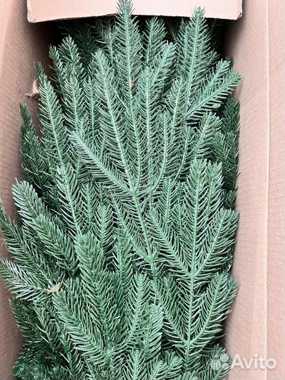 Елка искусственная 180см литая