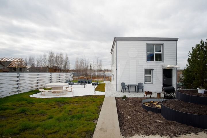 Дом 93,3 м² на участке 9 сот.