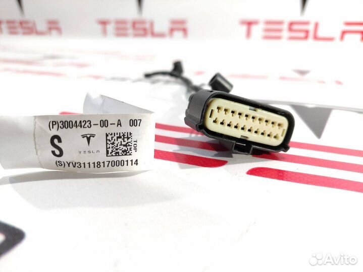 Разъем (фишка) проводки Tesla Model S рест. 2018