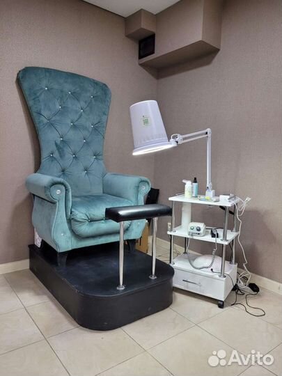 Кресло трон педикюрный