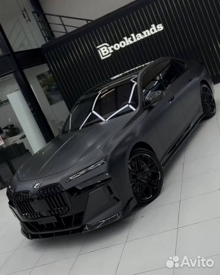 Кованный карбон обвес BMW 7 G70