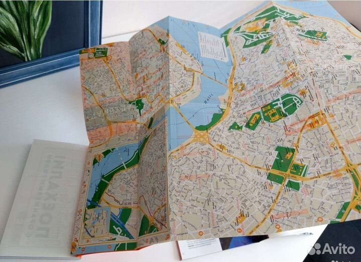 Книга путеводитель Стамбул плюс карта