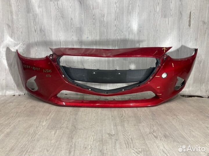 Бампер перед. mazda demio