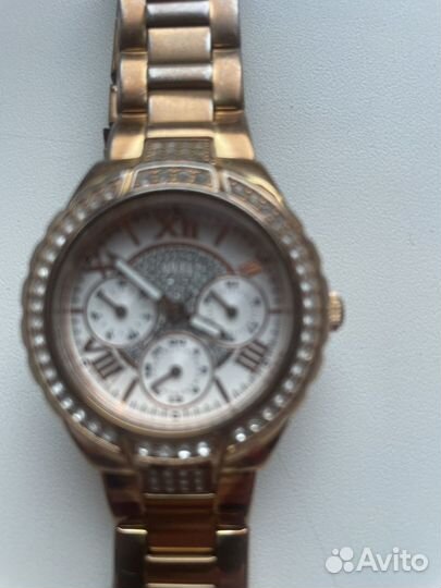 Часы наручные женские Guess