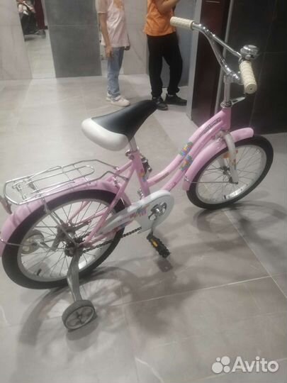 Детский велосипед для девочки