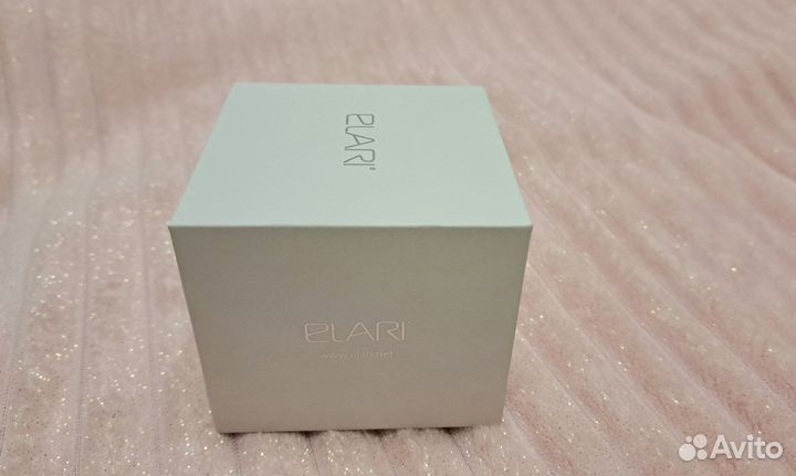 Коробка от детских смарт часов Elari