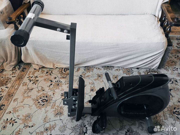 Гребной тренажер