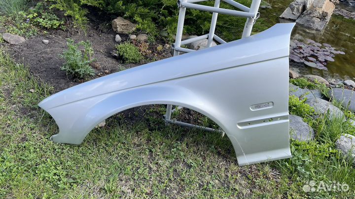 Крыло левое bmw 3 серии e46 дорест