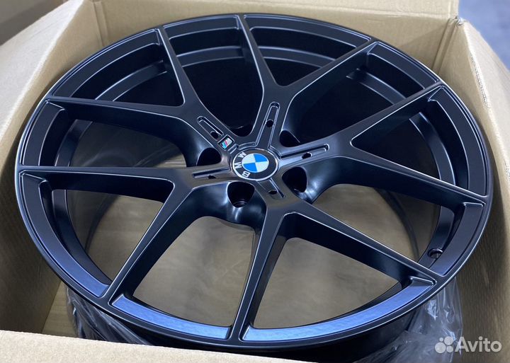 Новые диски R19 BMW G30 G20 Разноширокие