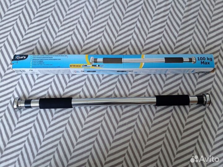 Перекладина для подтягивания в дверном проеме