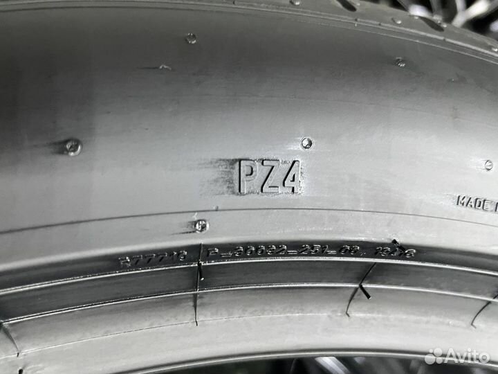 Pirelli P Zero 315/35 R21 111Y