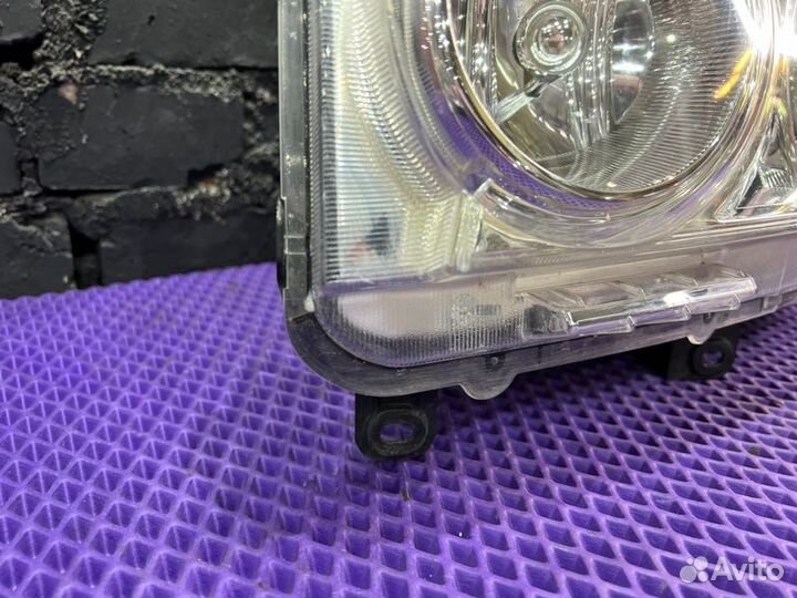 Фара левая Nissan X-Trail NT31-105853 MR20DE 2010