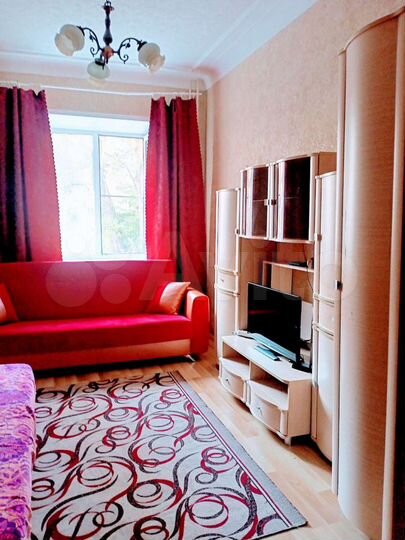 2-к. квартира, 54 м², 1/3 эт.