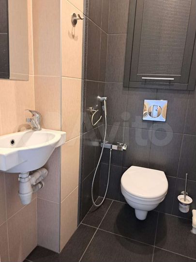 3-к. квартира, 89 м², 4/10 эт.