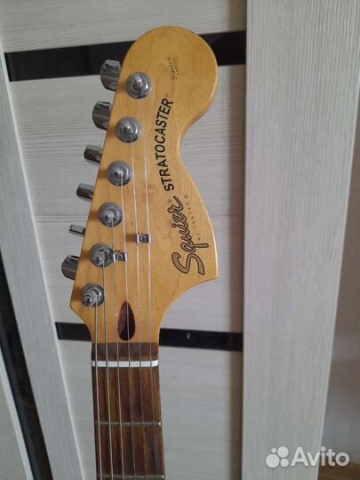 Электро гитара