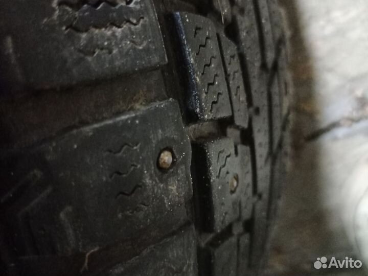 Dunlop SP Winter Ice 01 185/65 R15 88T