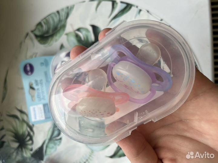 2 комплекта Пустышки соски avent 0-6 и 6-18 новые