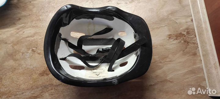 Шлемы для велосипеда