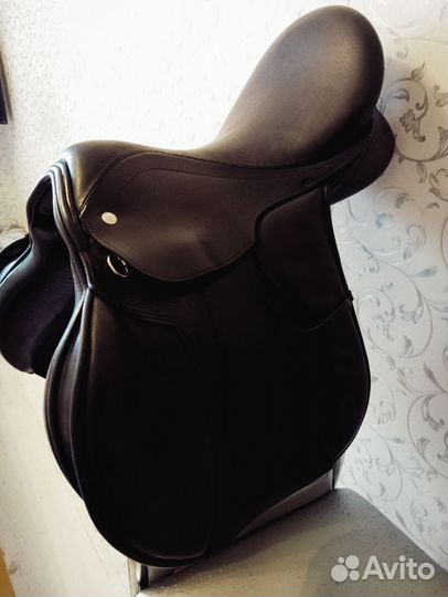 Седло конкурное Гермида 17/26-28