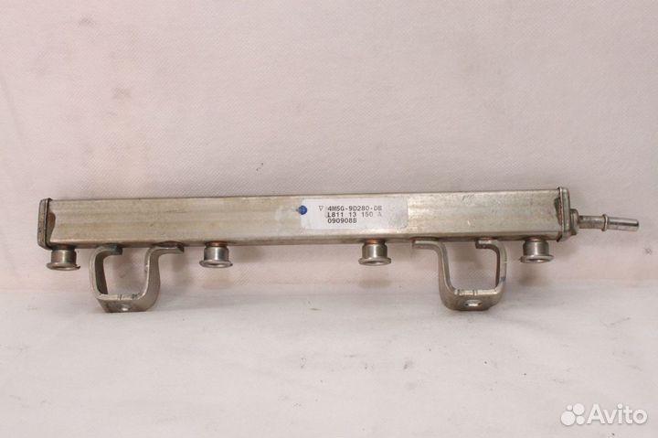 Топливная рейка Duratec-HE 1.8-2.0 Форд Фокус 2