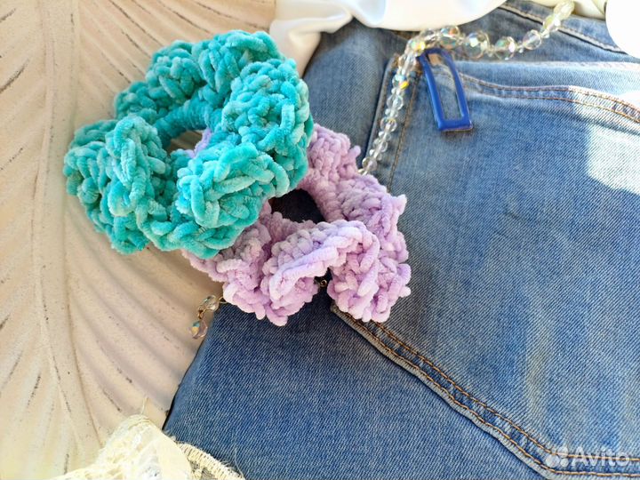 Резинка для волос скранч