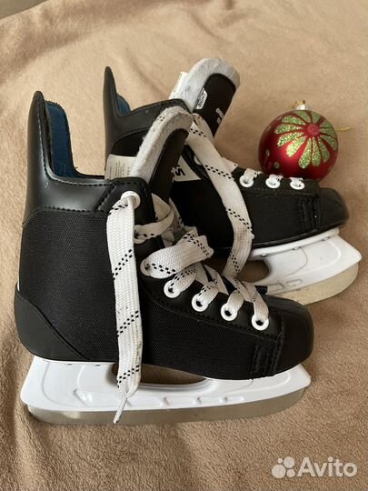 Коньки хокейные 33 размер