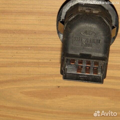 Переключатель регулировки зеркала Ford Fiesta