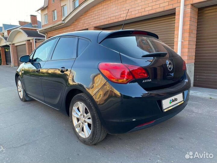 Opel Astra 1.6 МТ, 2012, 147 500 км