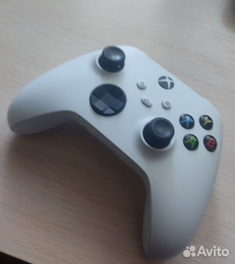 Геймпад на xbox series s,x/pc