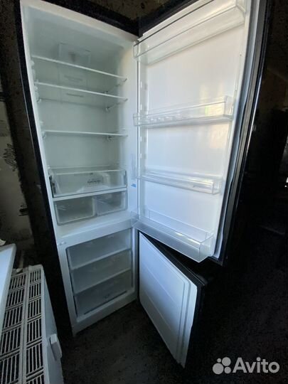 Холодильник inbesit