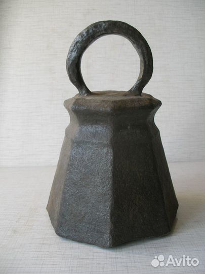 Гиря старинная пудовая чугунная 16 кг