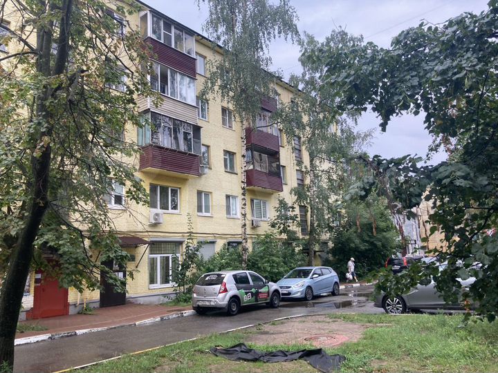 2-к. квартира, 42,2 м², 2/5 эт.