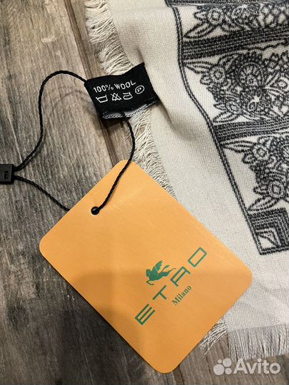 Шерстяной тонкий платок шаль Etro новый