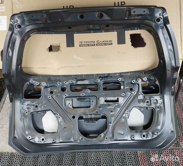 6700542431 Дверь багажника оригинал RAV4 12-15