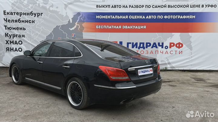 Поводок стеклоочистителя передний правый Hyundai Equus (VI) 98321-3N000