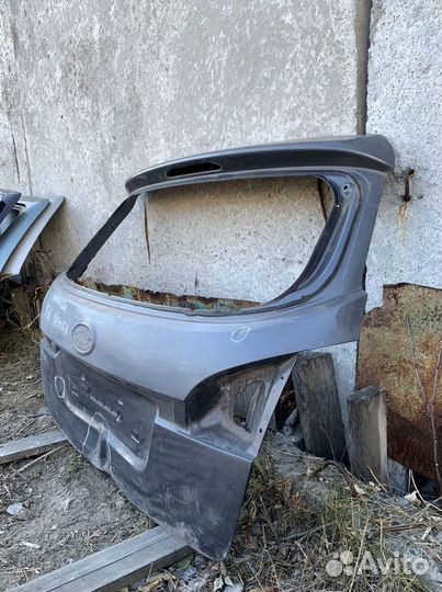 Дверь багажника Kia Venga 2010-2017 (737001P000)