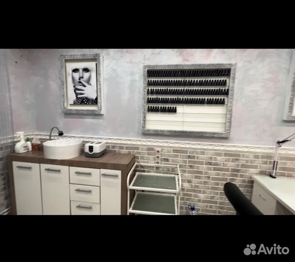 Аренда места мастера маникюра и педикюра