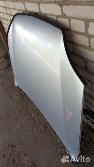 Volkswagen Jetta 5 2005- Golf 5 2003- капот серый