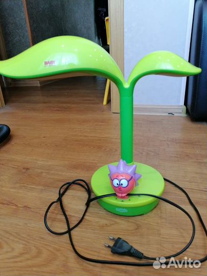 Лампа настольная