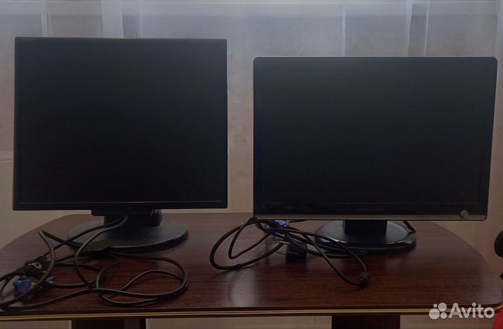 Мониторы samsung 931BW и NEC 195VXM+