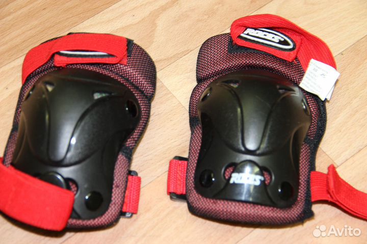 Роликовые коньки Rocer и полный набор защиты