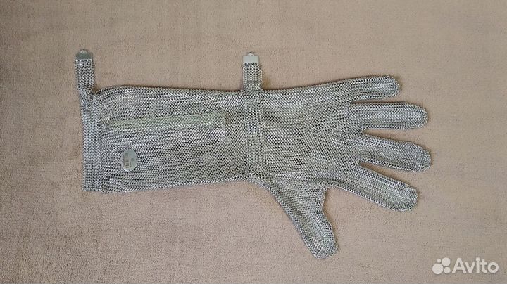 Перчатка кольчужная для ладони с обхватом 21-23 см