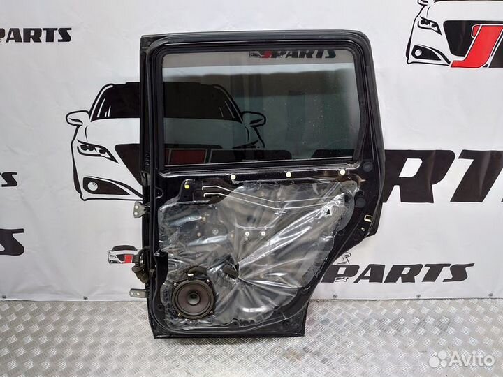 Дверь задняя Mitsubishi Outlander