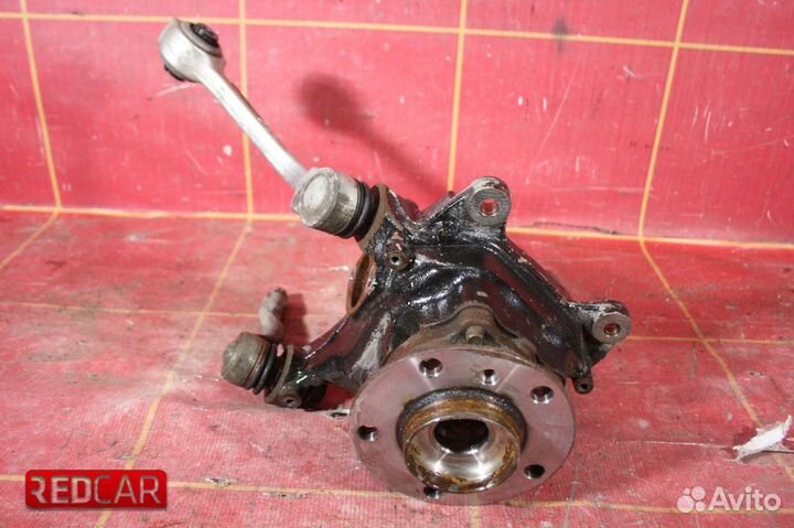 Кулак поворотный перед прав со ступицей BMW X3 F25