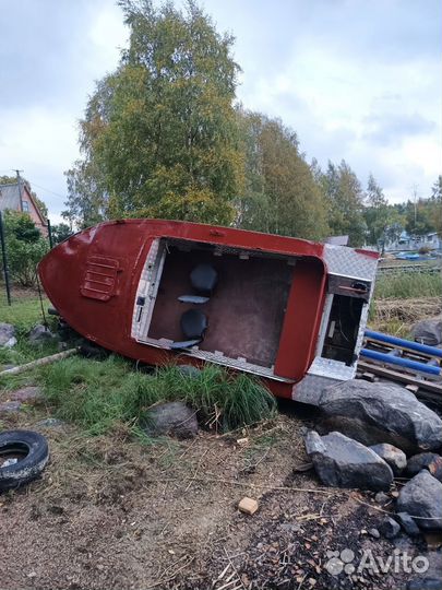 Моторная лодка Прогресс 2М