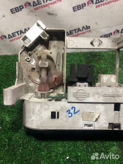 Блок управления отопителем Nissan Almera N16 седан