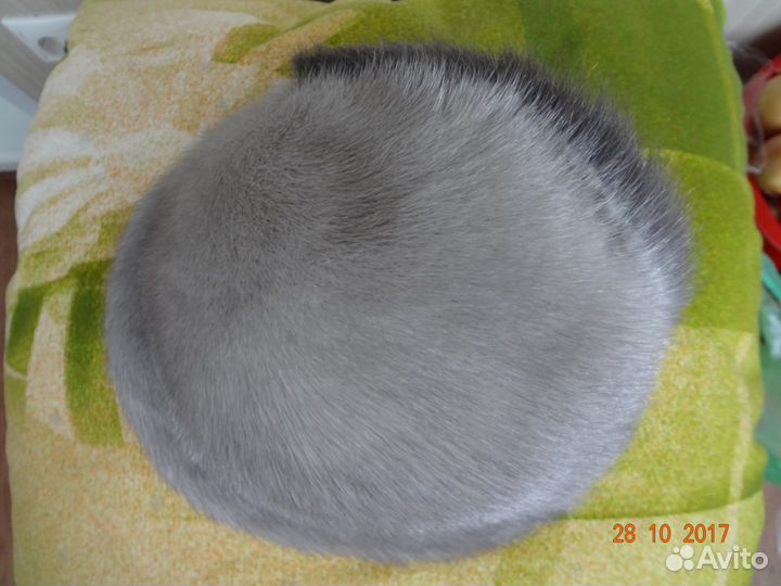 Шапка женская из меха голубой норки