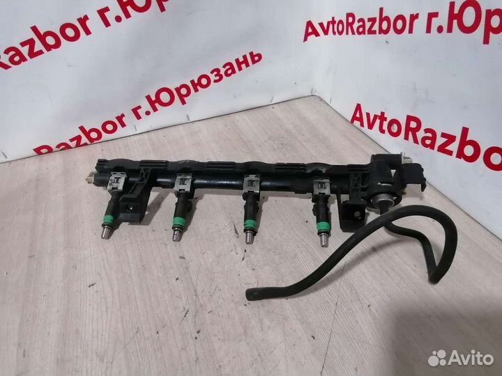 Топливная рампа Ford Fusion 1.6