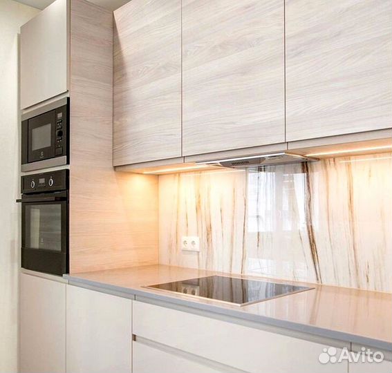 Кухонный гарнитур в стиле модерн