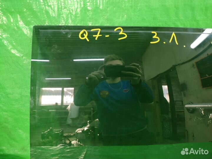 Стекло двери лев. зад. Audi Q7